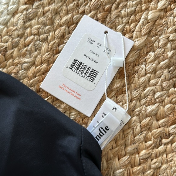 Andie Tahiti Top Black M - Picture 3 of 5